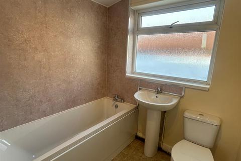 2 bedroom terraced house to rent, Norwood Dale, Beverley