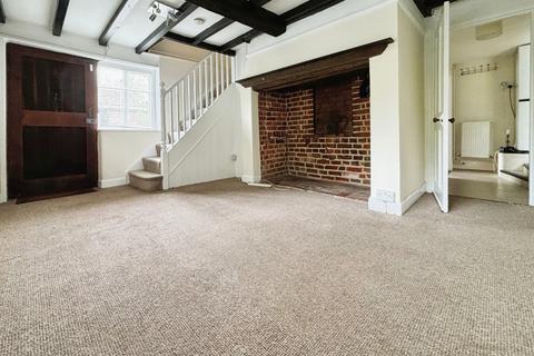 2 bedroom cottage to rent, Powers Hall End, Witham, CM8