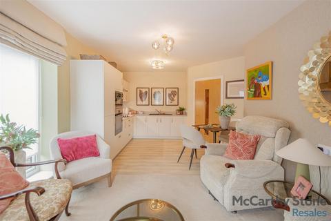 1 bedroom apartment for sale, Norton Place, Icknield Way, Baldock                 SG7 5FH