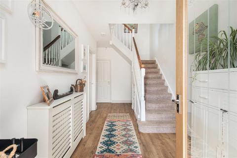 4 bedroom semi-detached house for sale, The Avenue, Morpeth NE61