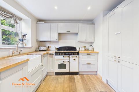 3 bedroom terraced house for sale, New Row, Colne BB8