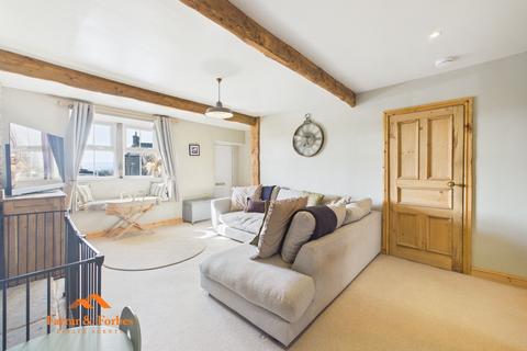 3 bedroom terraced house for sale, New Row, Colne BB8