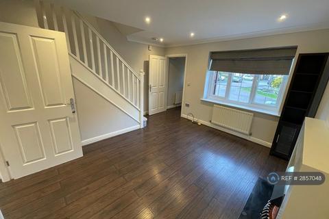 3 bedroom terraced house to rent, Thorneycroft Drive, Warrington, WA1