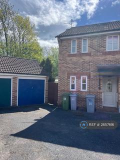 2 bedroom semi-detached house to rent, Simson Close, Newark, NG24