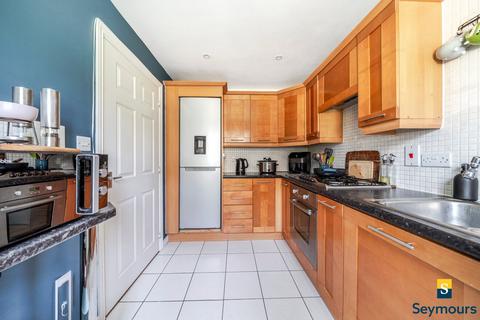 2 bedroom terraced house for sale, School Meadow, Surrey GU2