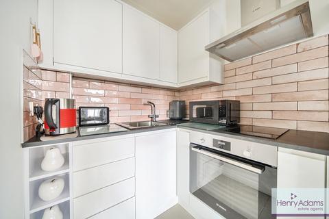 1 bedroom flat for sale, Charles Street, Lavant Court Charles Street, GU32