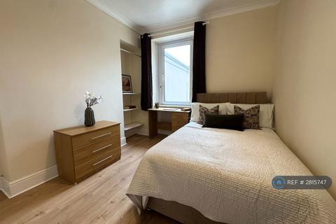 1 bedroom in a house share to rent, Sebastopol St, Swansea, SA1