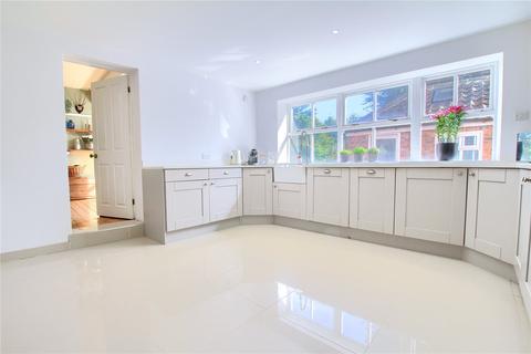 undefined, The Cottage, Carlton