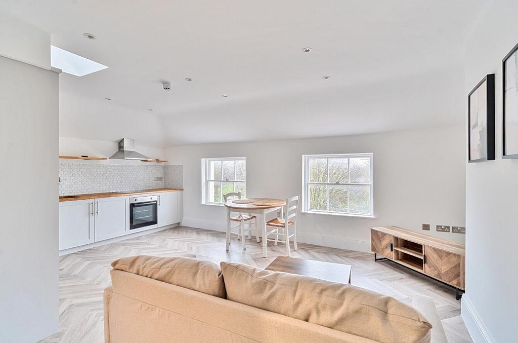 Apartment in Southampton, Cultural Quarter, The Polygon - View 2