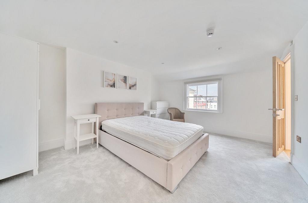 Apartment in Southampton, Cultural Quarter, The Polygon - View 4