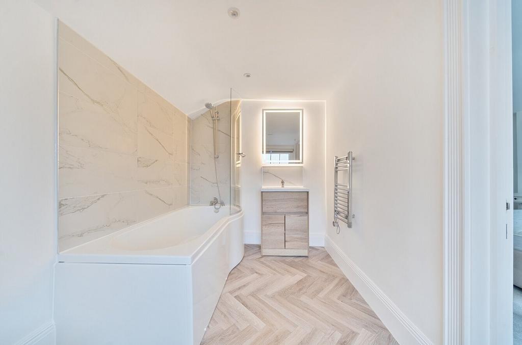 Apartment in Southampton, Cultural Quarter, The Polygon - More
