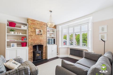 3 bedroom semi-detached house for sale, Winchester Road, Basingstoke, Hampshire, RG21