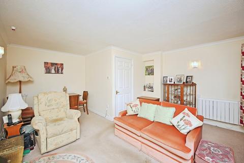 2 bedroom terraced house for sale, Saffron Meadow, Stratford-upon-Avon, Warwickshire, CV37