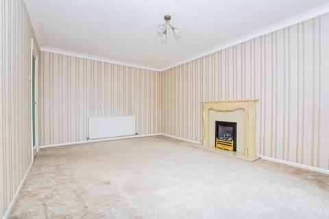 2 bedroom semi-detached bungalow for sale, Oak Crescent, Boston