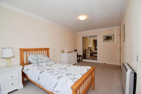 2 bedroom flat for sale, London Road, Leicester