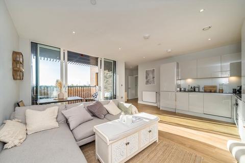 2 bedroom flat for sale, Greyhound Parade, Wimbledon SW17