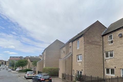 2 bedroom terraced house to rent, Bangor Road, Edinburgh, EH6