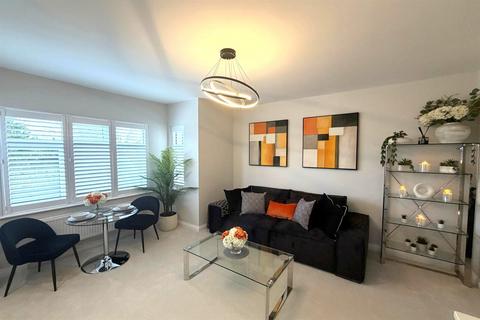 1 bedroom flat to rent, Ashleigh 100a, Kennel Ride