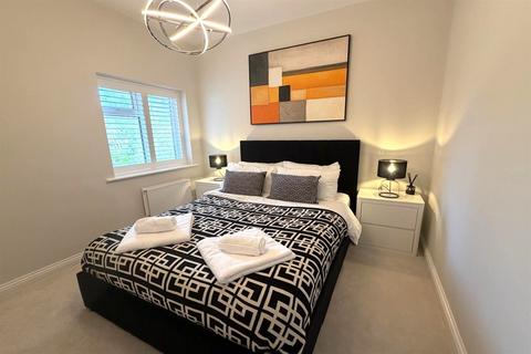1 bedroom flat to rent, Ashleigh 100a, Kennel Ride