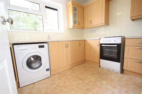 1 bedroom maisonette to rent, Whitehill Close, Cambridge CB5