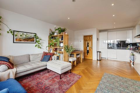 2 bedroom ground floor maisonette for sale, Fleet Road, London, NW3
