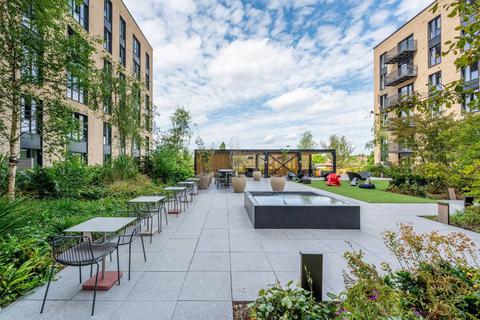 2 bedroom flat to rent, Greenford Quays, Greenford, UB6