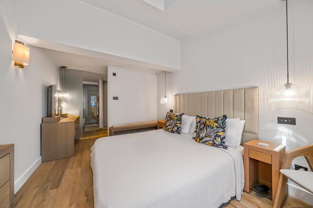 Principle Bedroom
