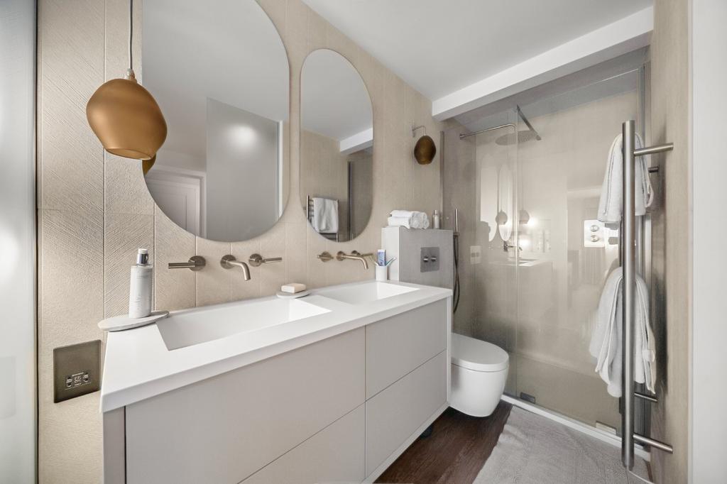 Ensuite