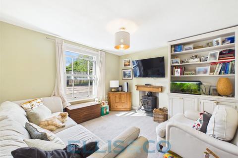 2 bedroom semi-detached house for sale, Pembury Grove, Tonbridge, Kent, TN9