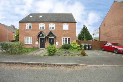 2 bedroom semi-detached house for sale, Buchanan Road, Rugby