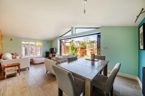 3 bedroom semi-detached house for sale, York Road, Guildford, GU1