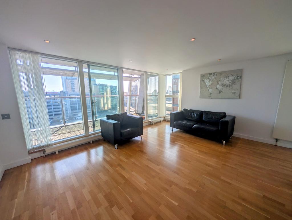M50 2nt Postcode N V Building, Salford, M50 2 bed apartment - £1,600 pcm (£369 pw)