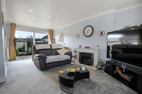 3 bedroom semi-detached house for sale, Meadow Lane, Northallerton