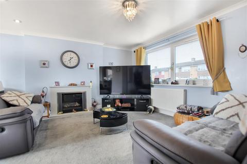 3 bedroom semi-detached house for sale, Meadow Lane, Northallerton