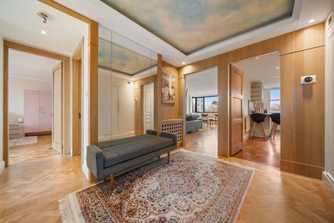 2 bedroom apartment to rent, Knightsbridge, London SW7