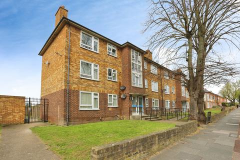 Westmount Road, London, SE9
