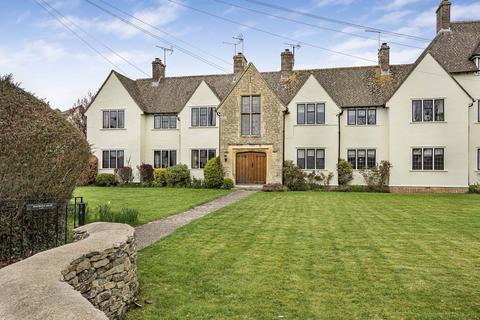 2 bedroom apartment for sale, Beresford House, Shepherds Way, Cirencester, Gloucestershire, GL7