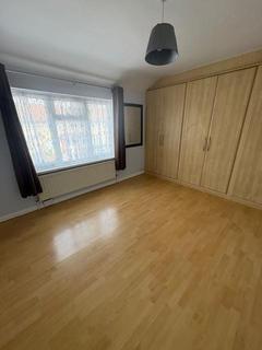2 bedroom terraced house to rent, Nuneaton Road, Dagenham
