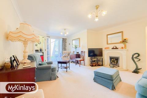 1 bedroom flat for sale, Avongrove Court, Taunton TA1