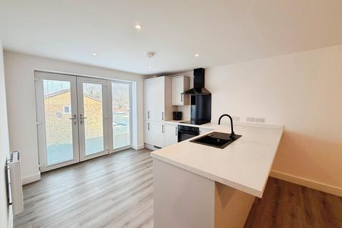 2 bedroom apartment to rent, 67 Swain Court, Oundle Road, Peterborough
