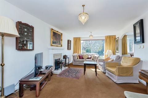 4 bedroom detached house for sale, Beaker Close, Smeeton Westerby, Leicester