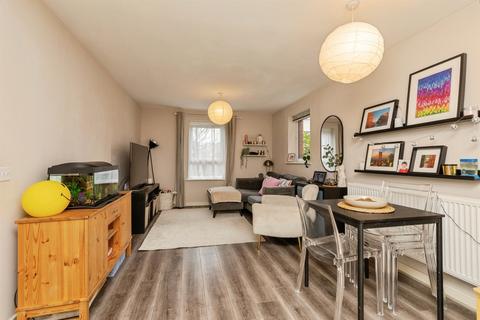 2 bedroom ground floor flat for sale, Jenner Boulevard, Emersons Green, BRISTOL