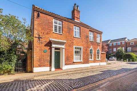 1 bedroom flat for sale, Hidden Gem in Norwich City Centre with Parking, Shared Garden, and Charming Period Features