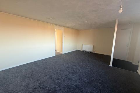 2 bedroom apartment to rent, Lodge Road, Rugeley, WS15