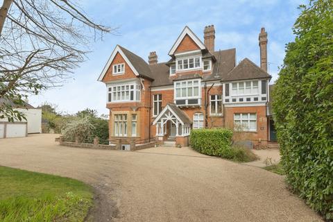 2 bedroom flat for sale, Broadwater Down, Tunbridge Wells, Kent, TN2