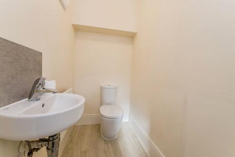 2 bedroom terraced house for sale, Woodland Drive, Exeter, Devon, EX2