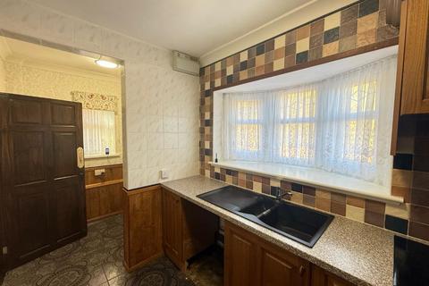 2 bedroom semi-detached house for sale, 379 City Road, Oldbury, B69 1QT