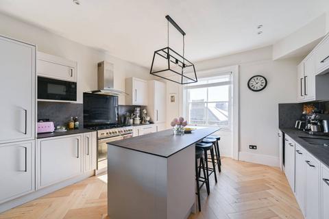 2 bedroom flat for sale, Clapham Common South Side, Abbeville Village, London, SW4