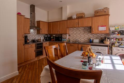 2 bedroom flat for sale, Northwick Avenue, Worcester WR3