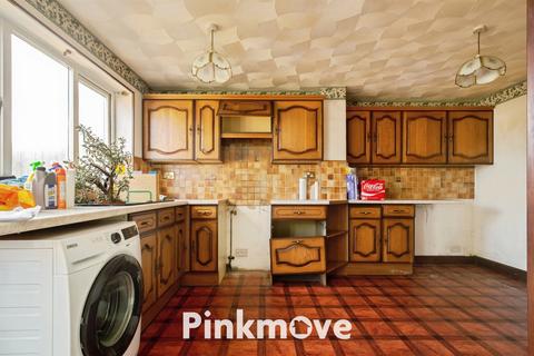 3 bedroom terraced house for sale, Westmoor Close, Newport NP19